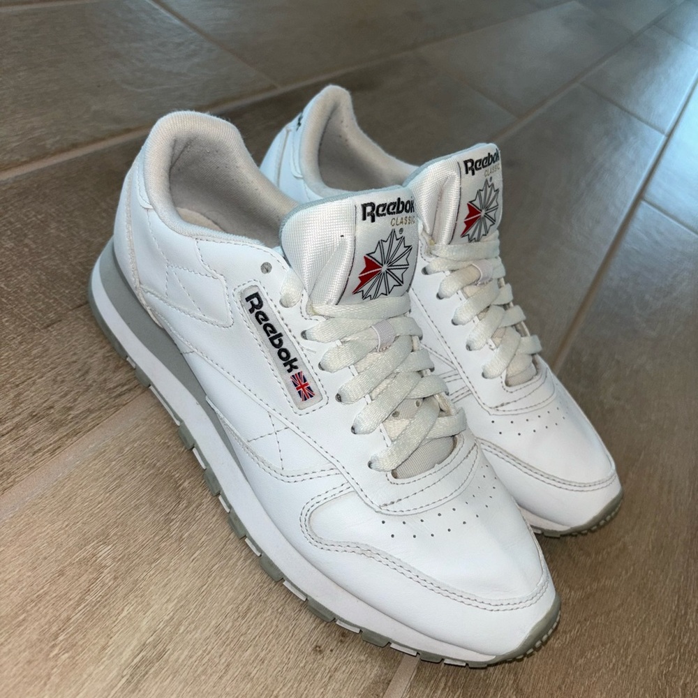 Reebok Womans White Classic Sneakers